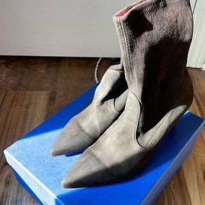 Stuart Weitzman suede sock boot size 8